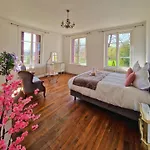 Chateau Des Aulnes 4* Bouconville-sur-Madt