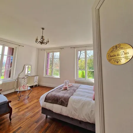 Château Des Aulnes Maison d'hôtes Bouconville-sur-Madt