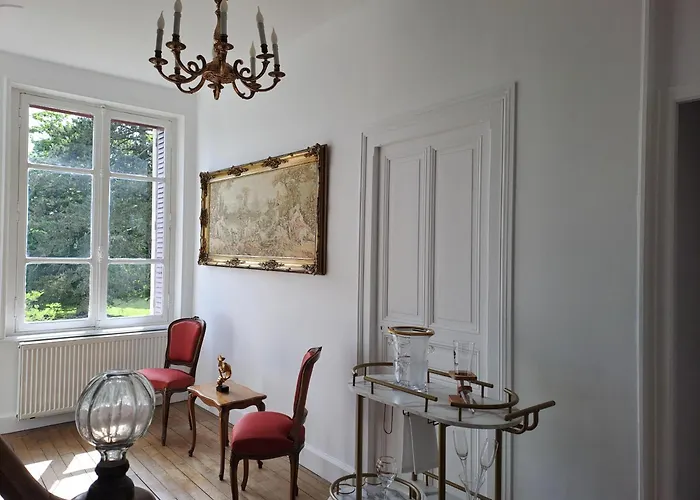 Penzion Chateau Des Aulnes Bouconville-sur-Madt