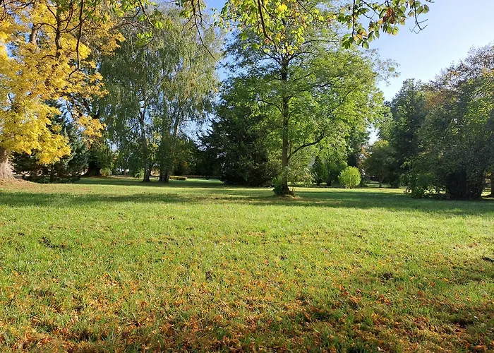 Chateau Des Aulnes Bouconville-sur-Madt